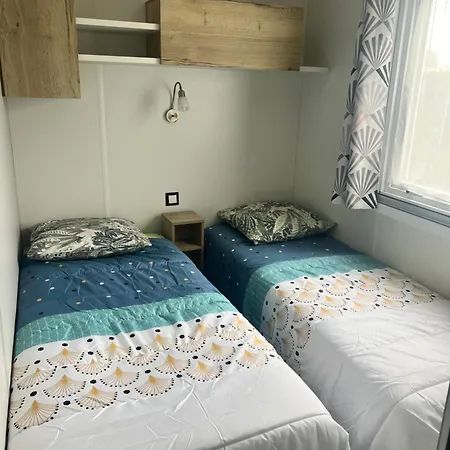 Mobil 6 Places Les Charmettes 289 Campsite *