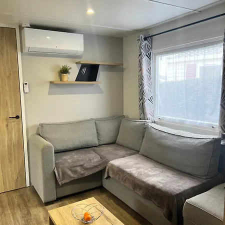 Mobil 6 Places Les Charmettes 289 Campsite Les Mathes